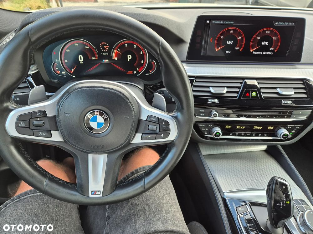 BMW Seria 5 520d xDrive M Sport sport - 15
