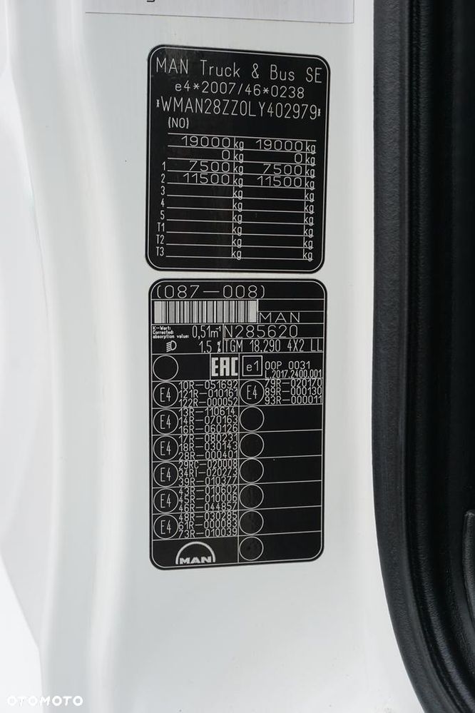 MAN TGM / 18.290 / EURO 6 / IZOTERMA + WINDA / 18 PALET / OTWIERANY BOK - 11