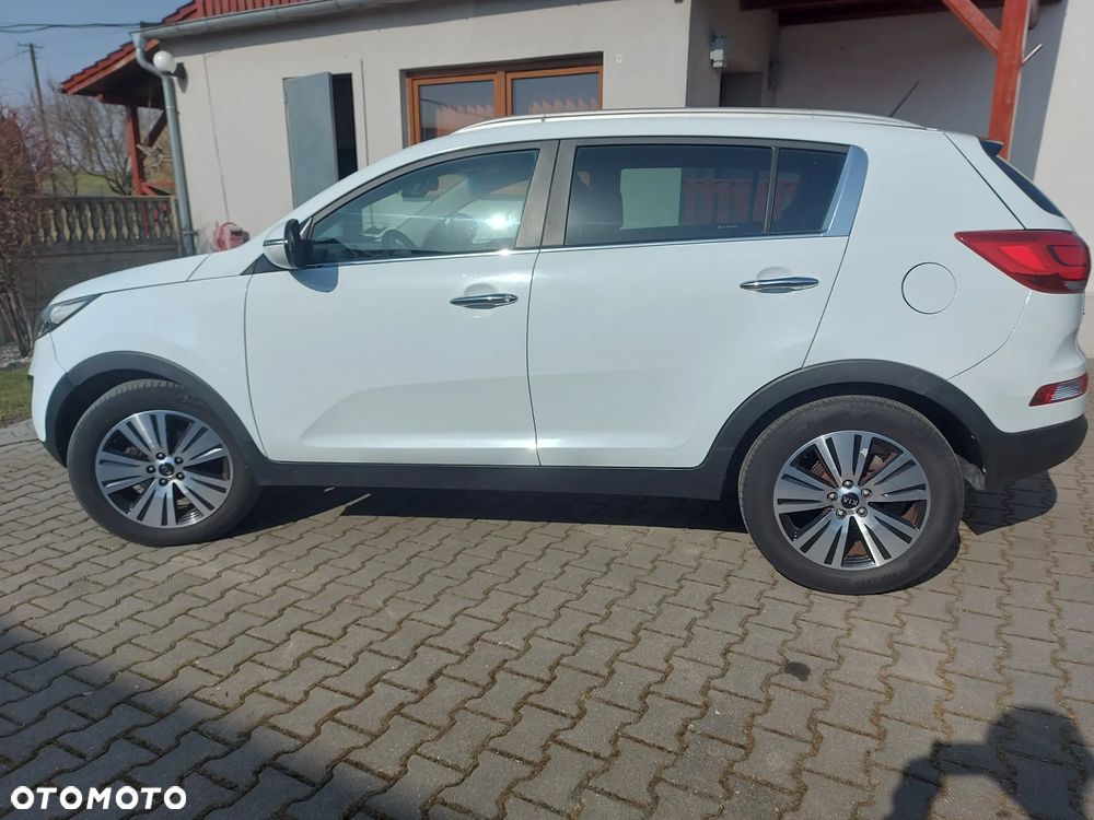 Kia Sportage 1.7 CRDI 2WD Attract - 2