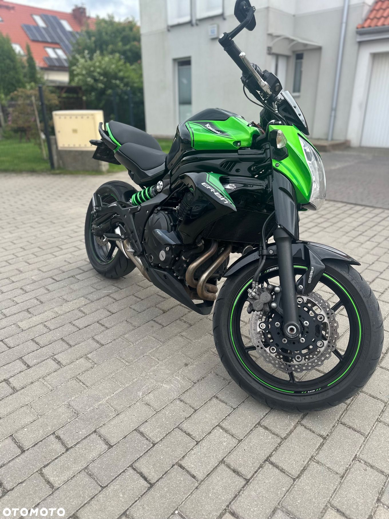 Kawasaki ER - 1