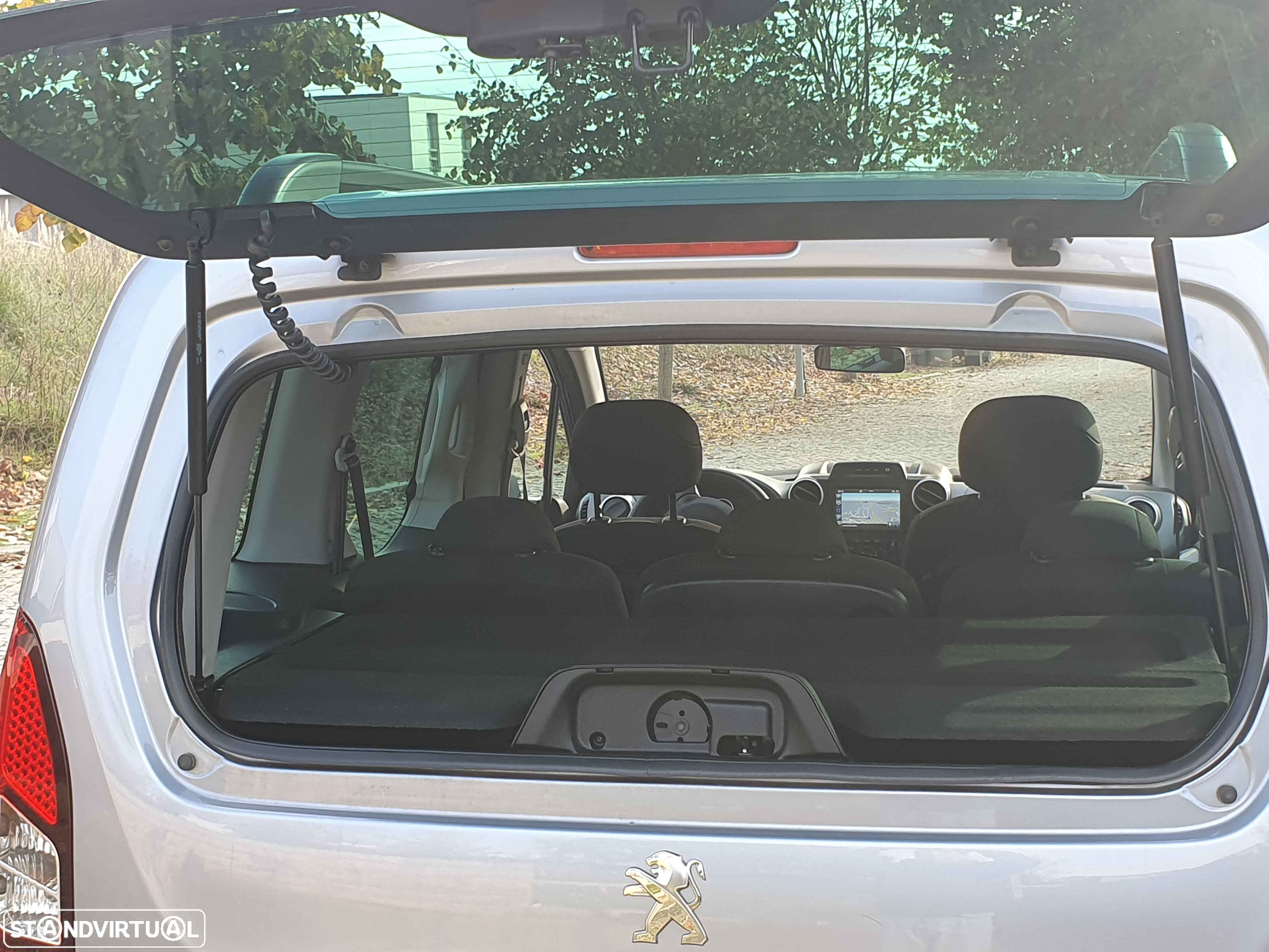 Peugeot Partner Tepee HDi FAP 110 Premium - 9