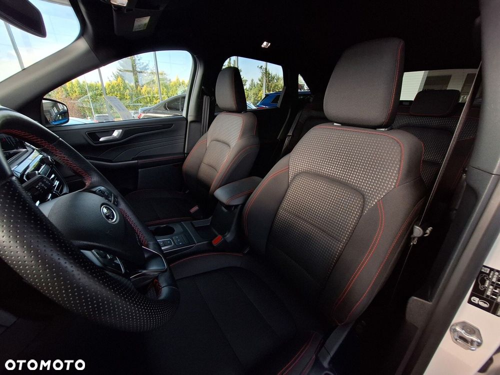 Ford Kuga 2.0 EcoBlue AWD ST-Line - 24