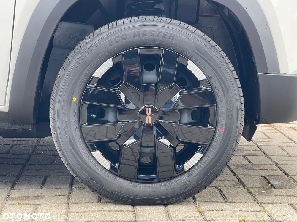 Dacia Spring Electric 24.3kWh 100 Extreme - 11