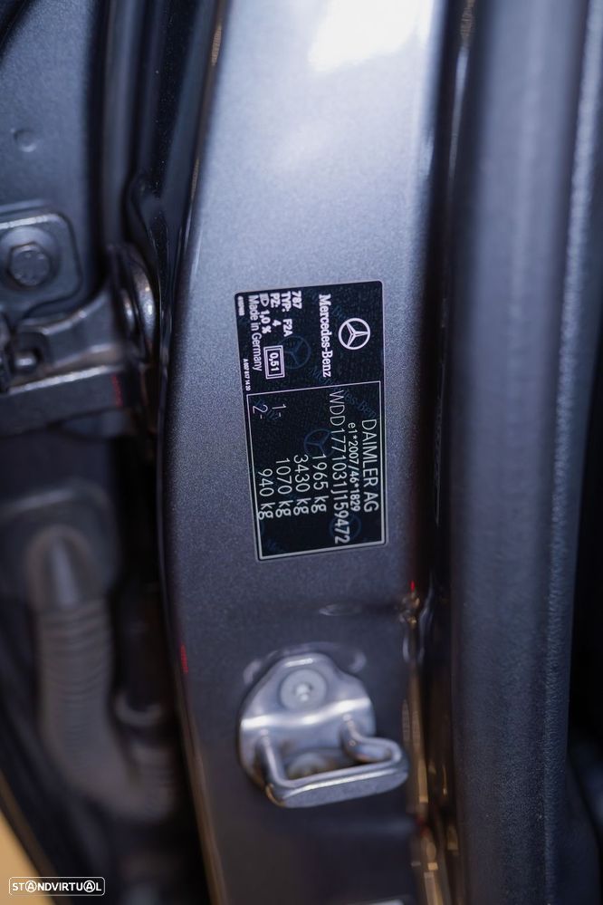 Mercedes-Benz A 180 Limousine d AMG Line Aut. - 49