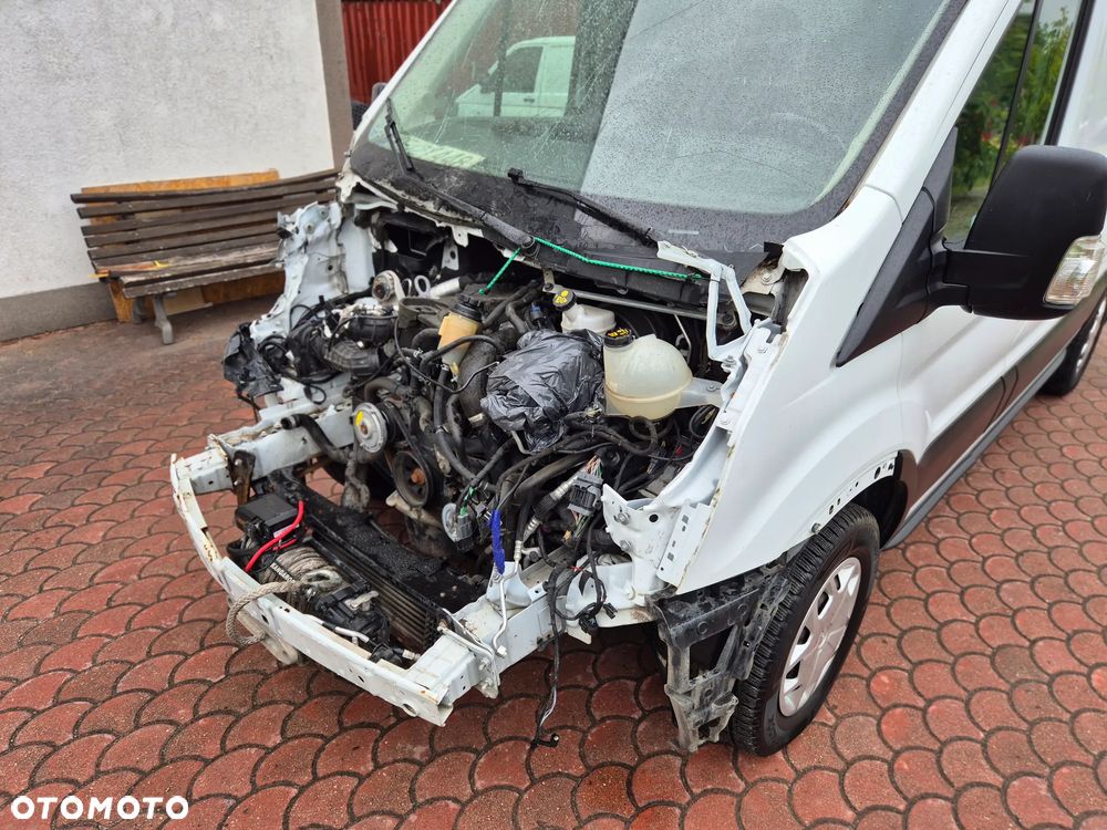 Ford Transit - 9