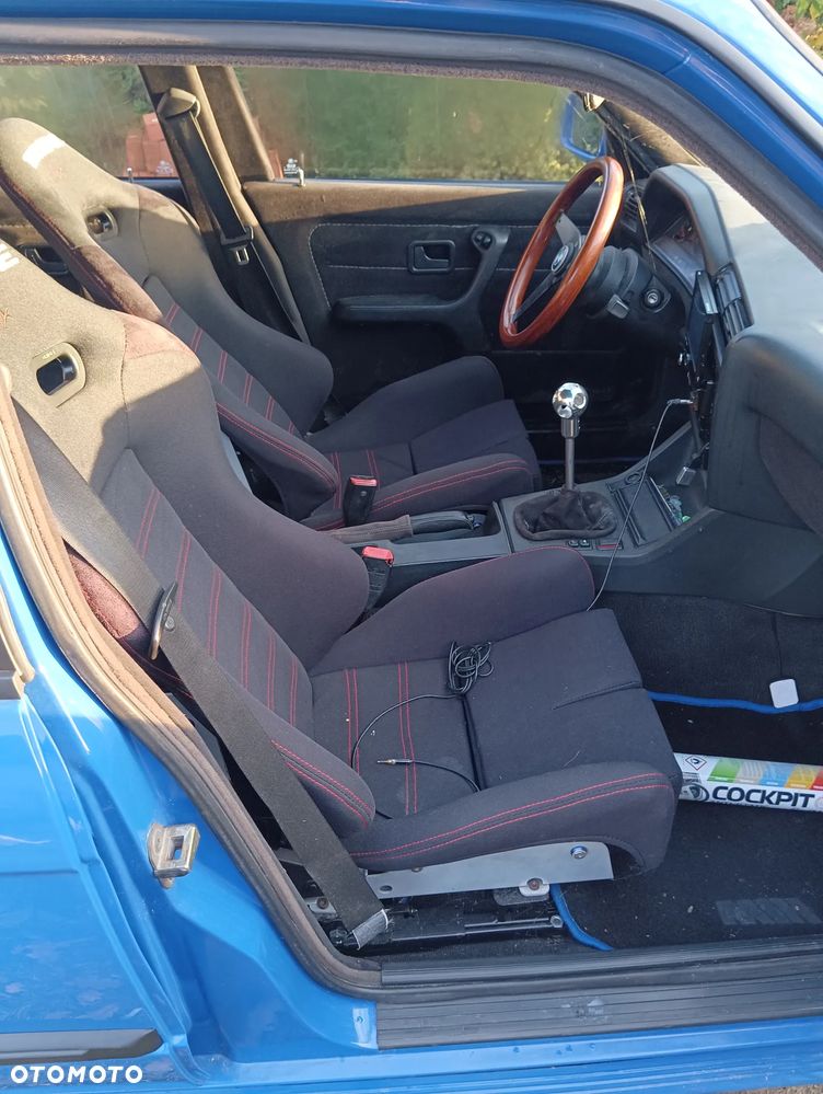 BMW Seria 3 325i - 5