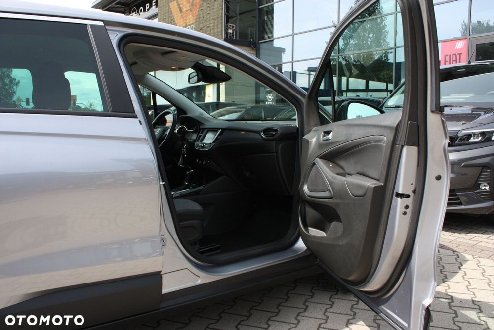 Opel Crossland 1.2 T Elegance - 19