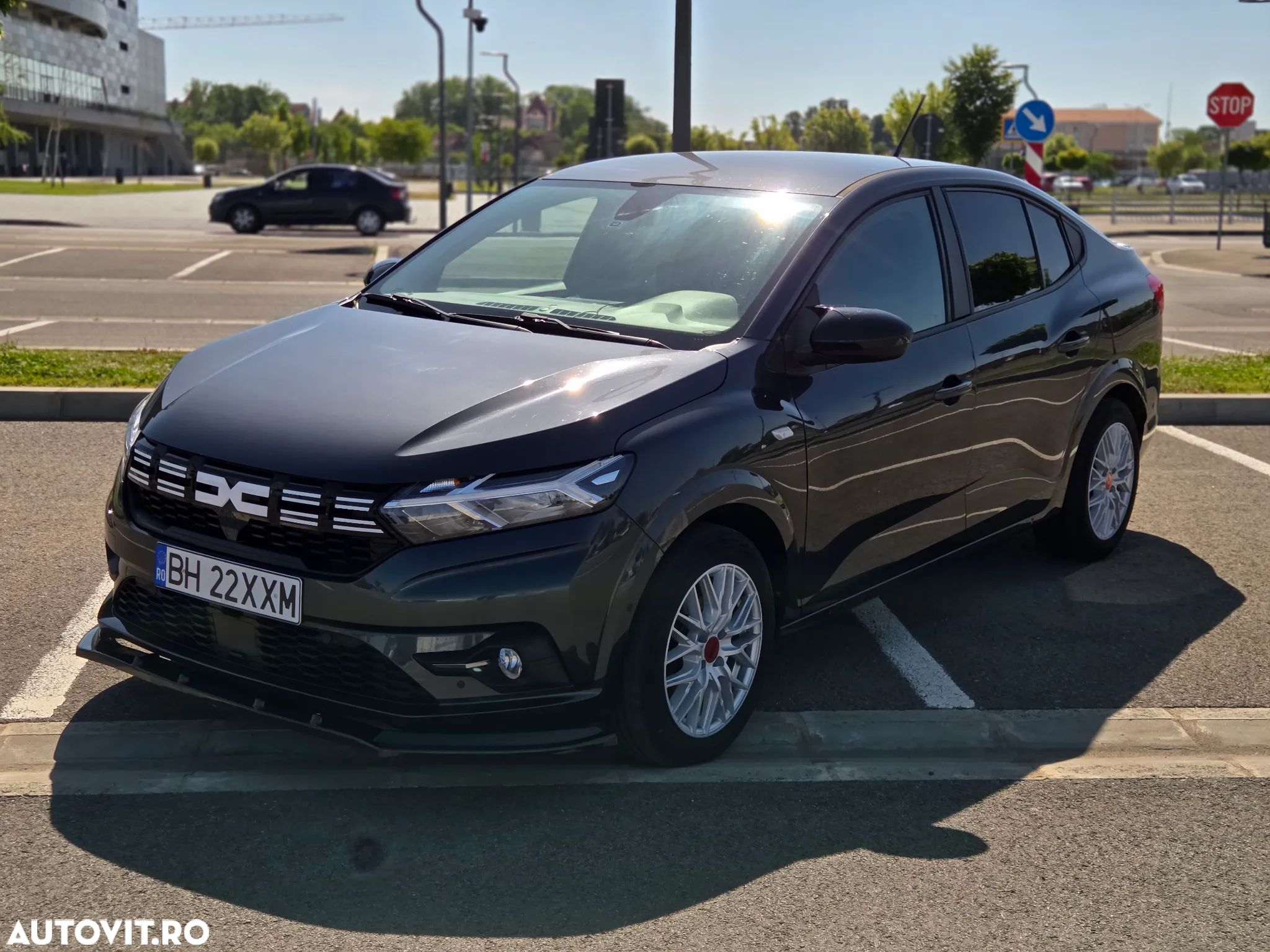 Dacia Logan ECO-G 100 MT6 Comfort - 1