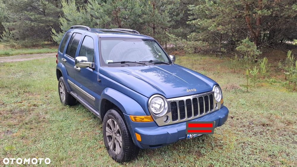 Jeep Liberty 3.7 4x4 - 16