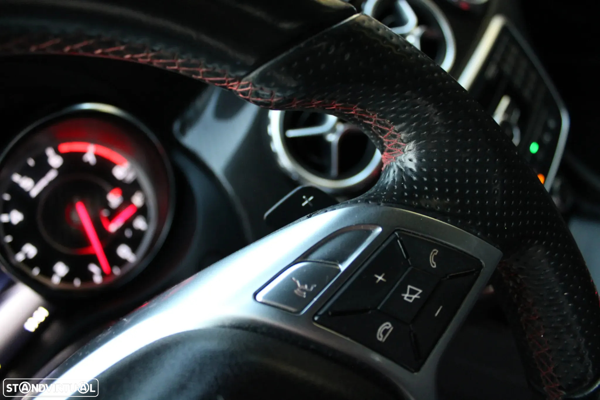 Mercedes-Benz GLA 45 AMG 4Matic 7G-DCT - 9