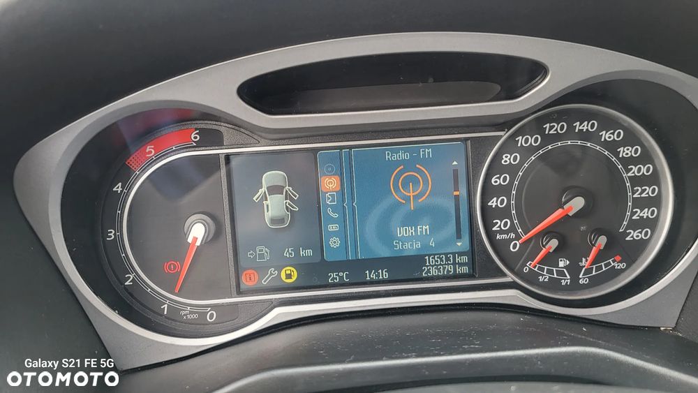 Ford Mondeo 2.0 TDCi Titanium - 9