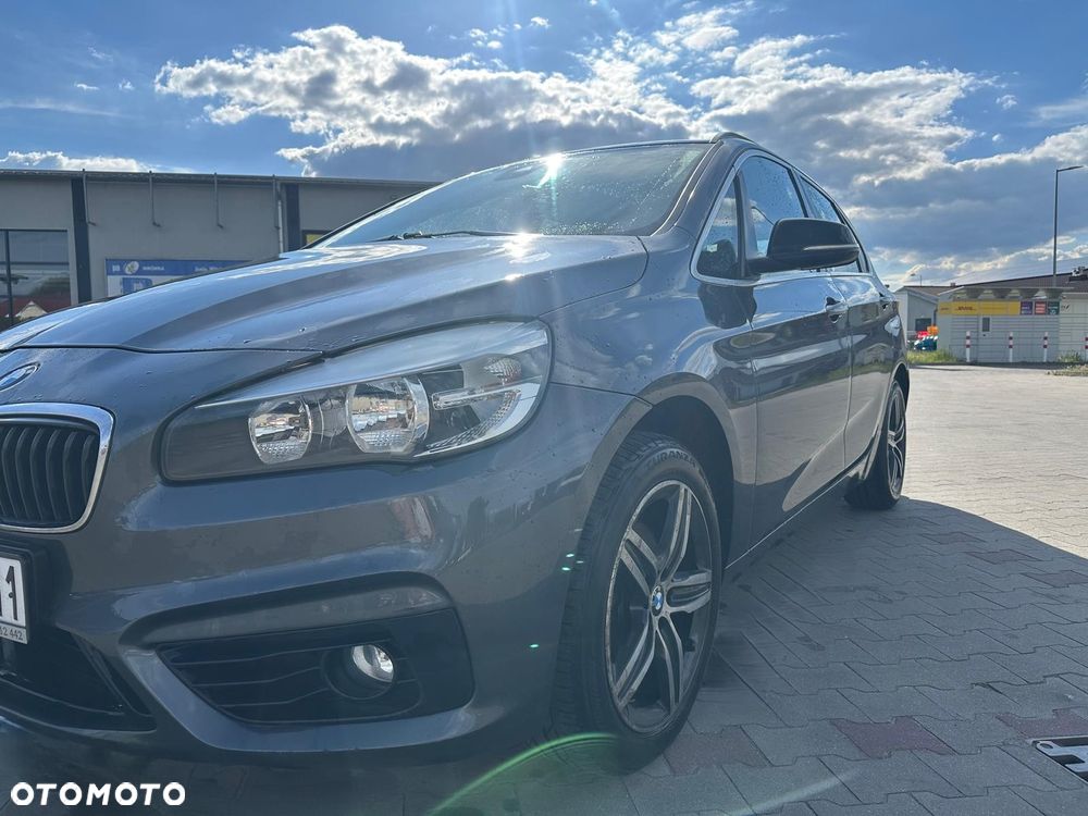 BMW Seria 2 218d Sport Line - 1