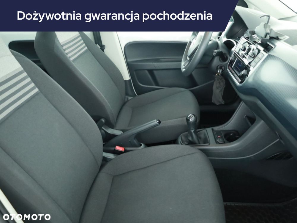 Volkswagen up! - 9
