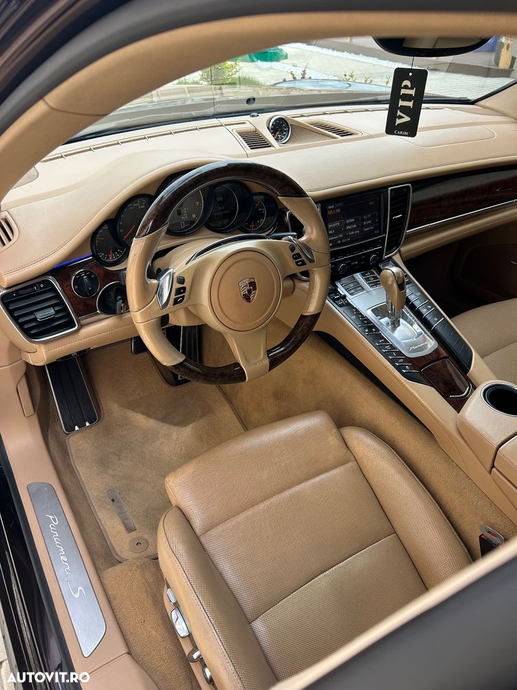 Porsche Panamera 3.0 PDK 4S - 9