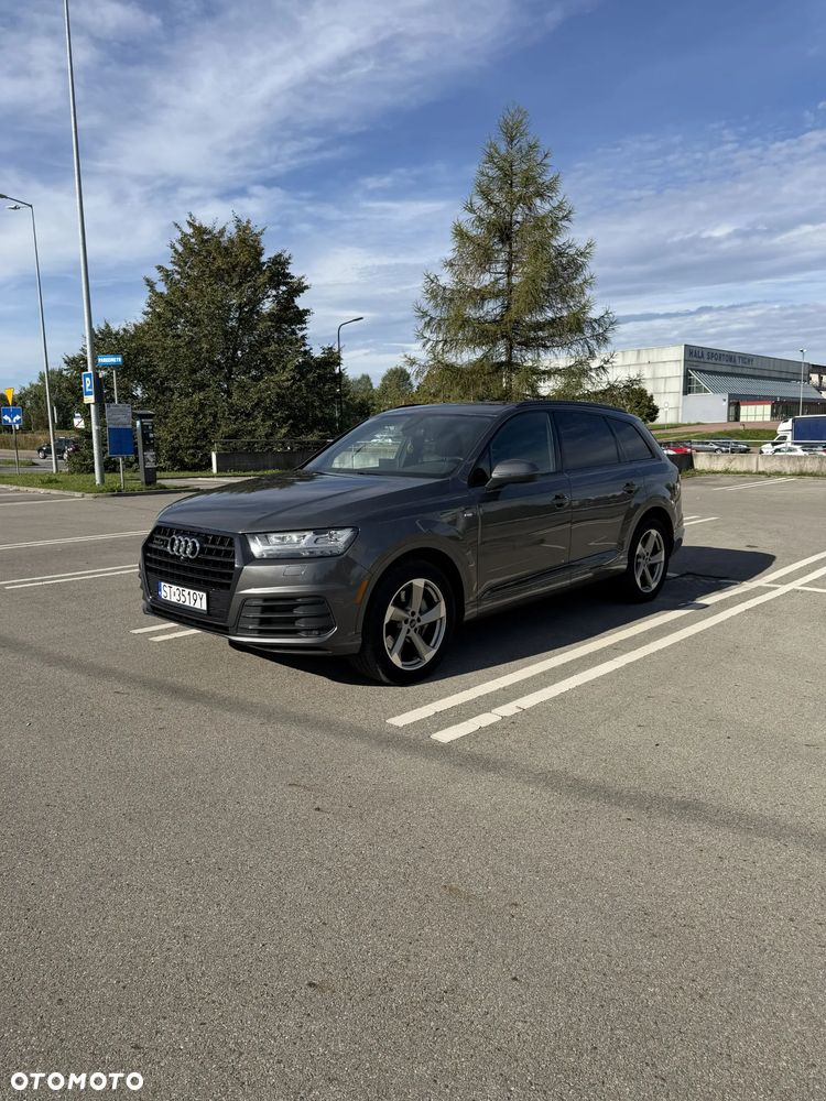 Audi Q7 - 2