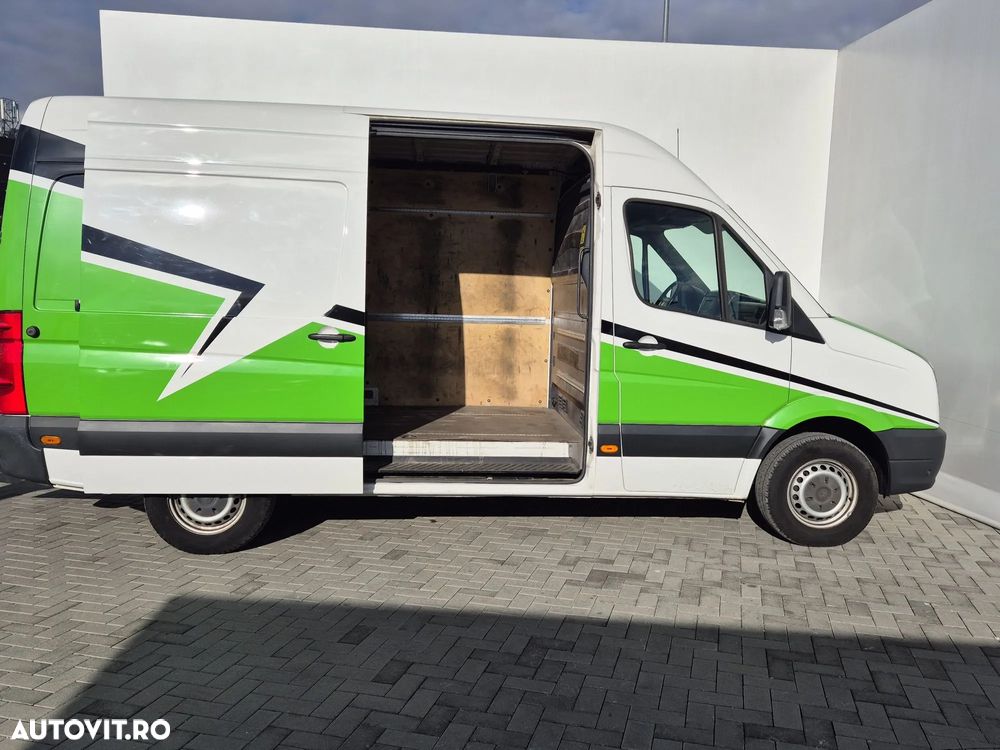 Volkswagen Crafter 35 MR Furgon 2.0 tdi - 11