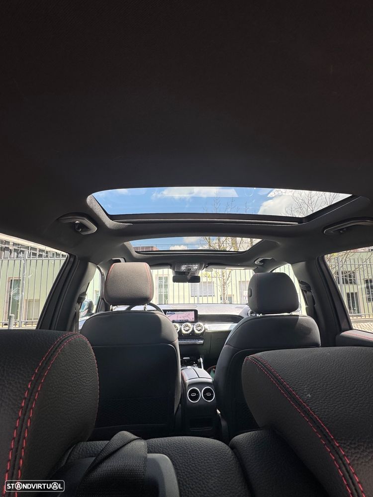 Mercedes-Benz GLB 200 d AMG Line - 10