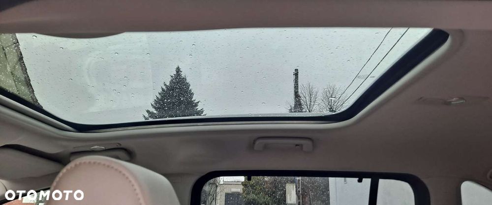 Ford Grand C-MAX - 30