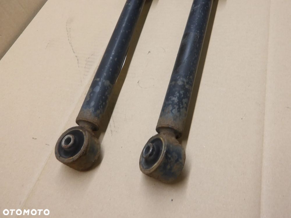 VW POLO IV 9N 3D 1.4B AMORTYZATOR PRAWY LEWY TYŁ - 3