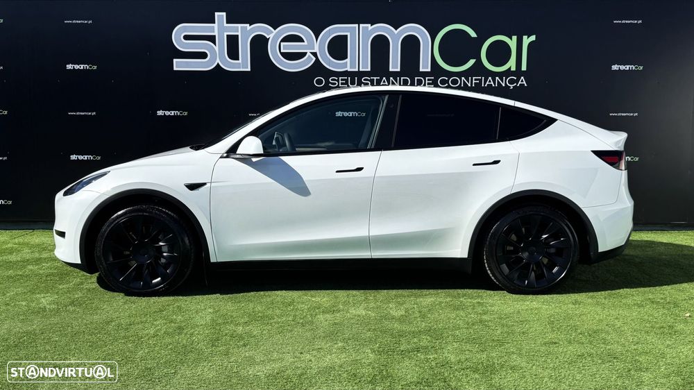 Tesla Model Y RWD - 3