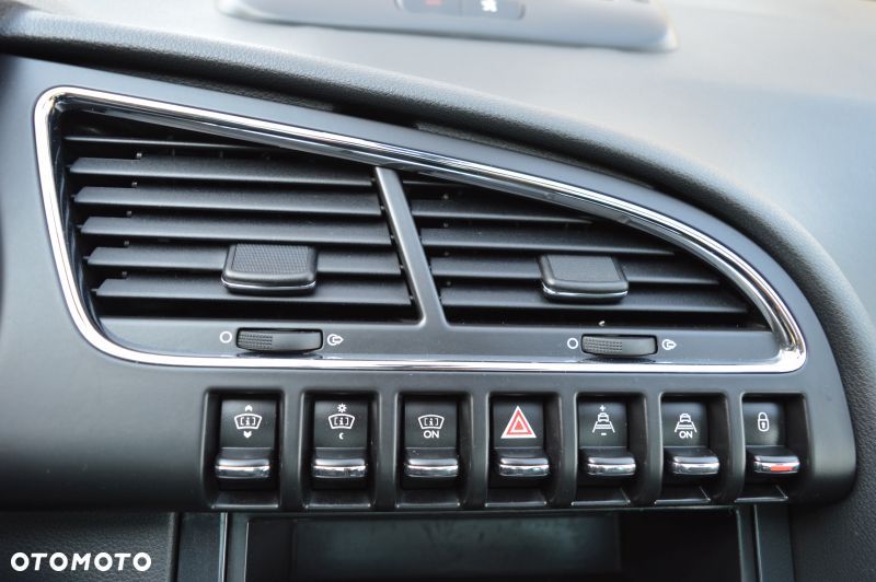Peugeot 3008 - 23