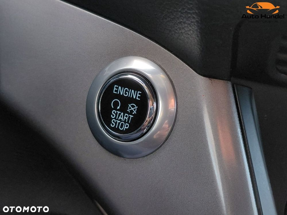 Ford Kuga 1.5 EcoBoost 2x4 Titanium - 26