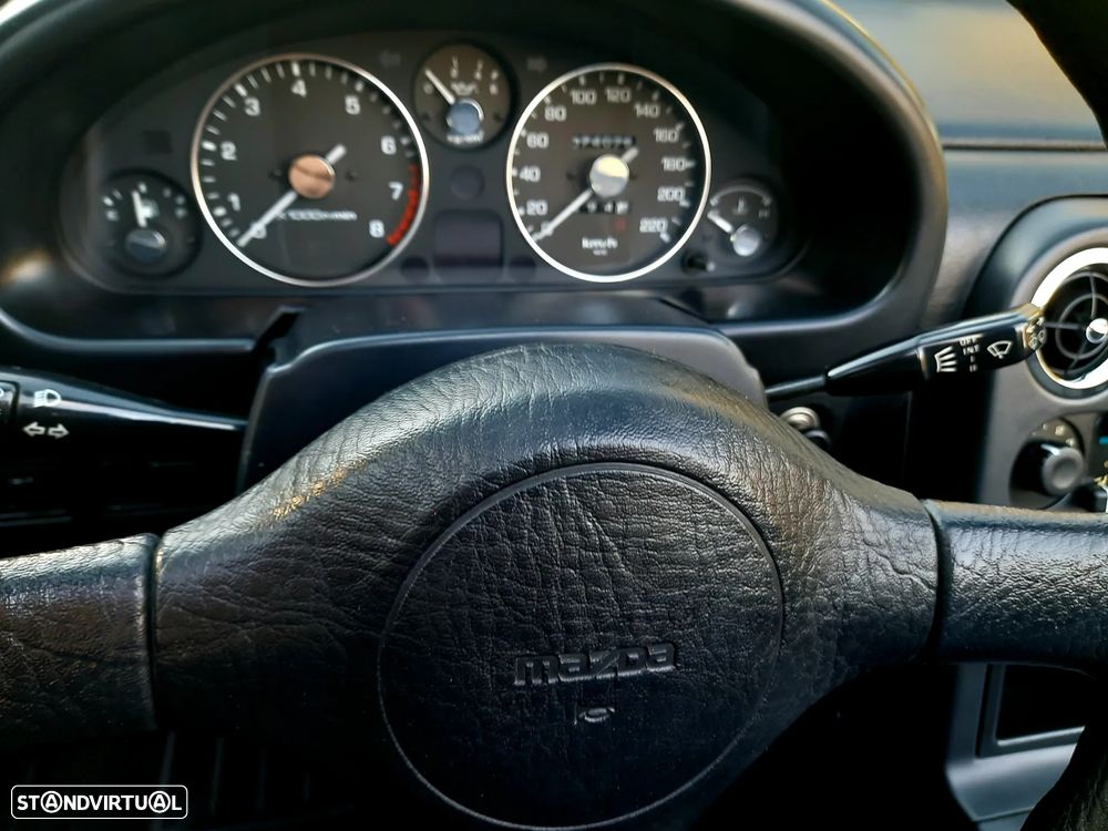 Mazda MX-5 1.6 - 8