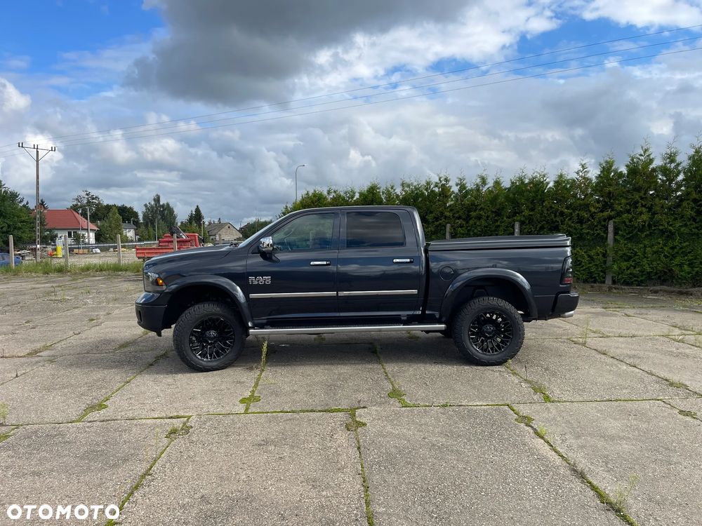 Dodge RAM - 10