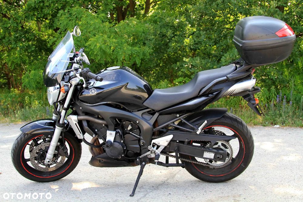 Yamaha FZ6 - 1