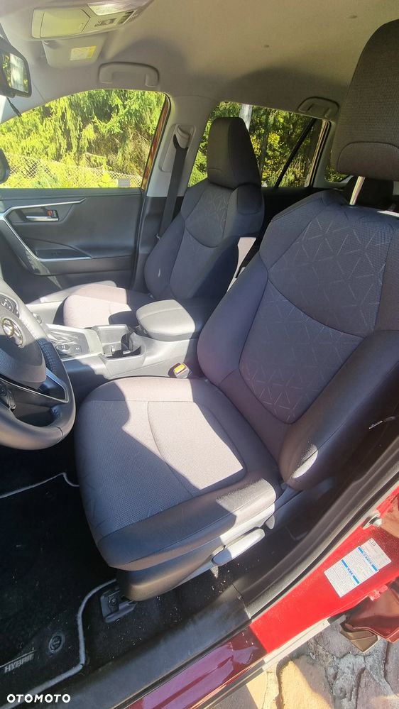 Toyota RAV4 - 8