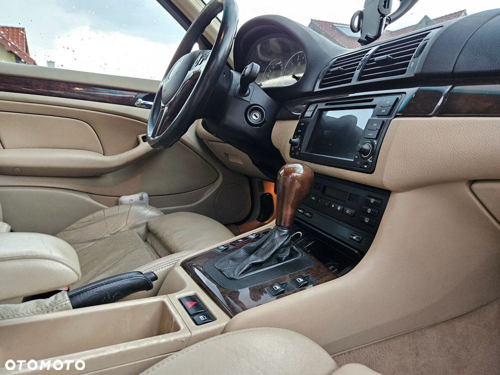 BMW Seria 3 - 10