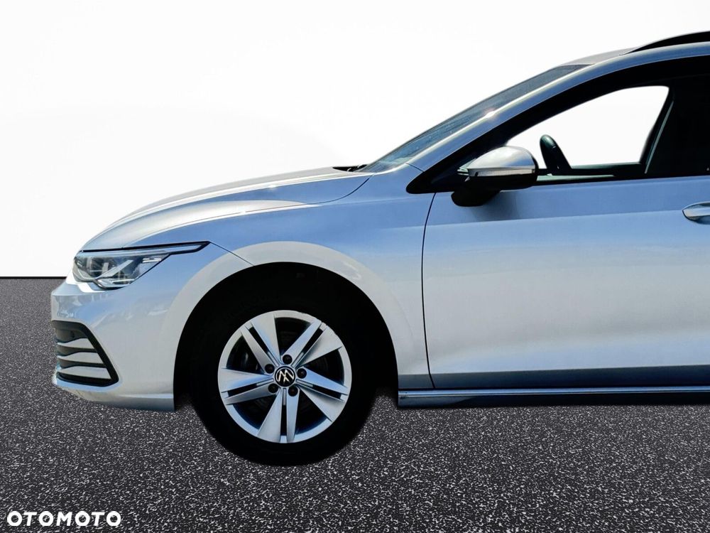 Volkswagen Golf Variant - 12