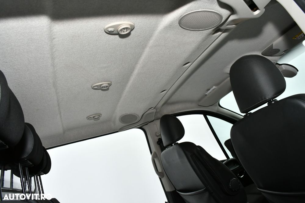 Opel VIVARO Mixt 4+1 locuri 125 CP Inmatriculata - 4