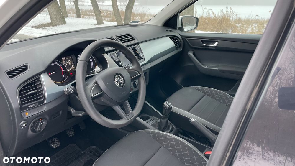 Skoda Fabia 1.0 Ambition - 9