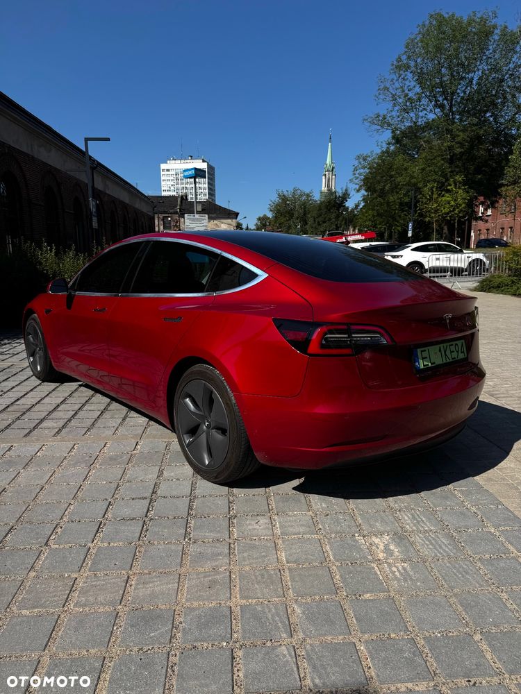 Tesla Model 3 Standard Reichweite Plus Hinterradantrieb - 5