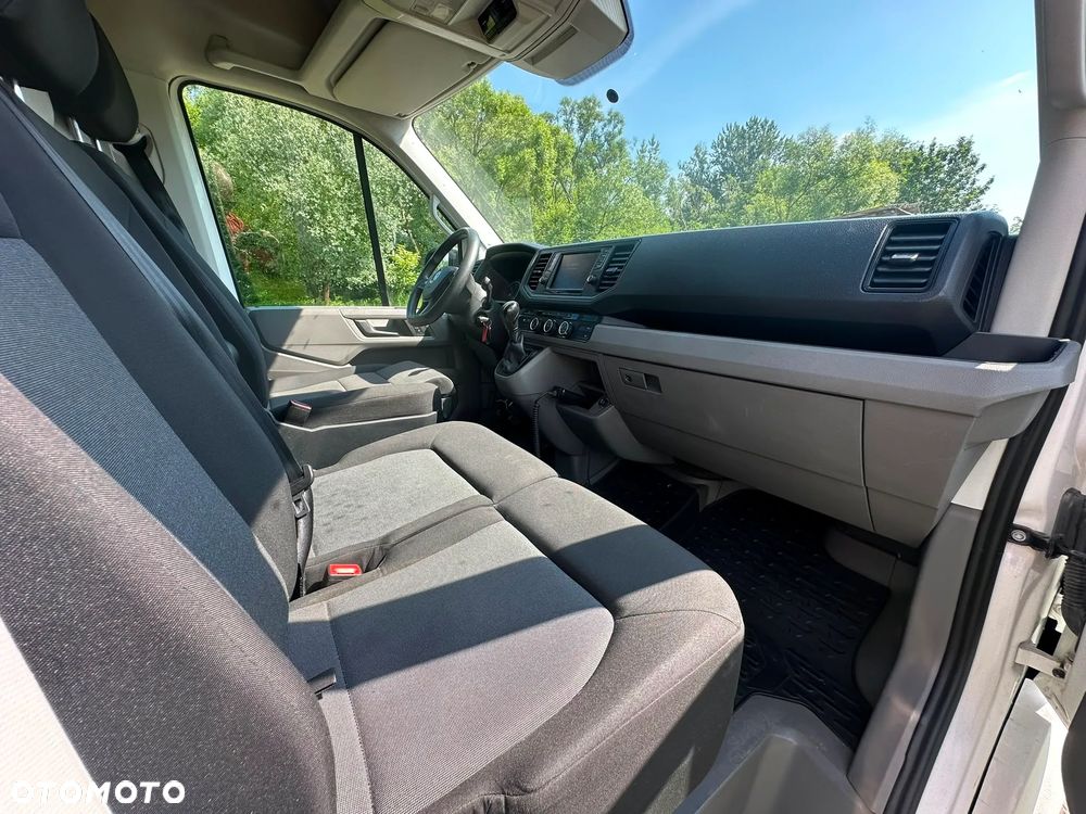 Volkswagen Crafter MAXI L4 2.0 diesel 177kM 2018 rok, WEBASTO, HAK, KAMERA-PEŁNA OPCJA WYPOSAŻENIA, STAN BARDZO DOBRY! - 29