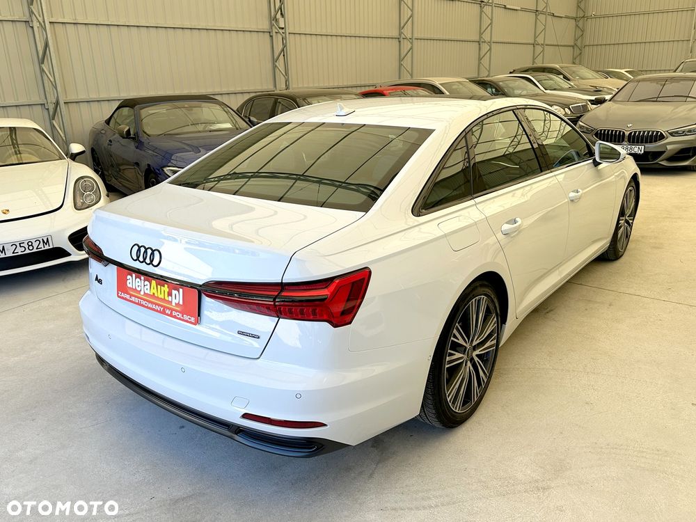 Audi A6 - 4