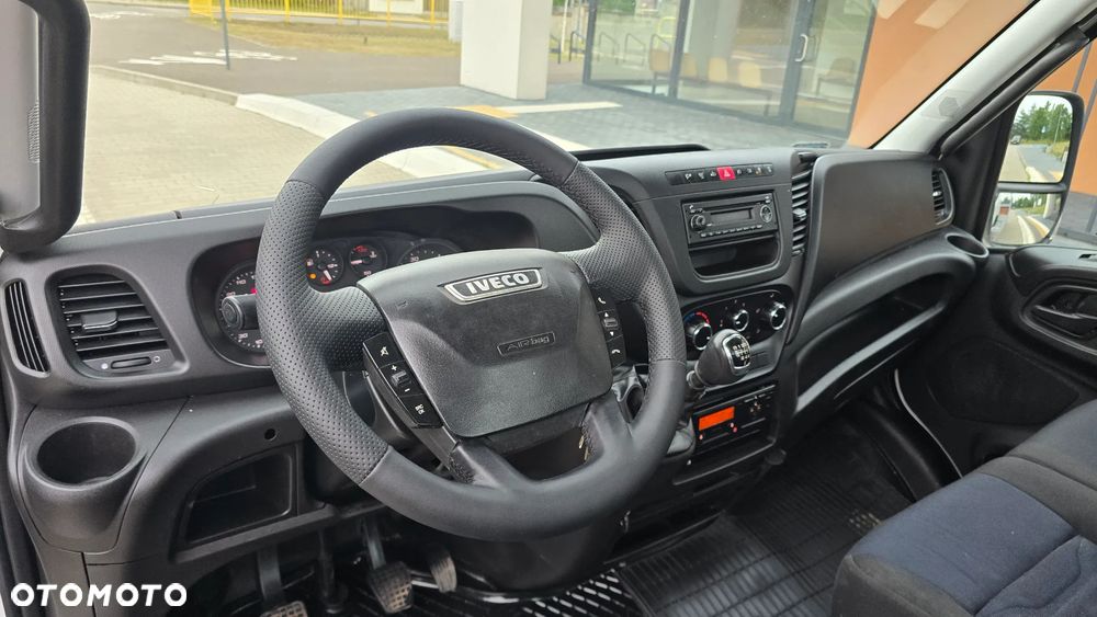 Iveco DAILY 3.0 180KM 10EP 72C18❗❗ŁADOWNOŚĆ 4 TONY / ZABUDOWA ROMCAR 5.20M / SKRZYNIA OTWARTA / ROSTAW OSI 4.35 / SKRZYNIA MANUALNA / TEMPOMAT / BURTY 40CM / SALON POLSKA / 1 WŁASCICIEL -❗❗ - 7