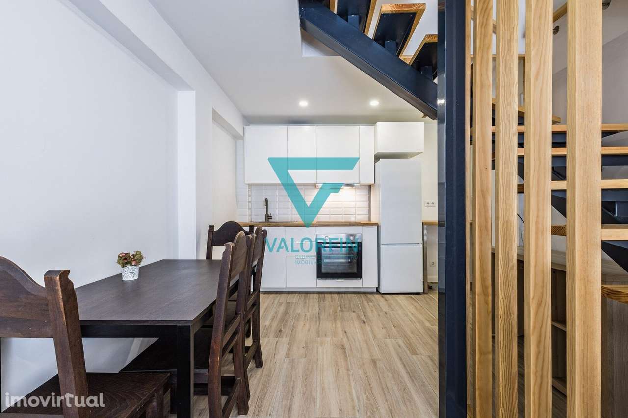 Moradia T3 + 1 Remodelada - Centro Histórico de Alcobaça - Grande imagem: 4/25