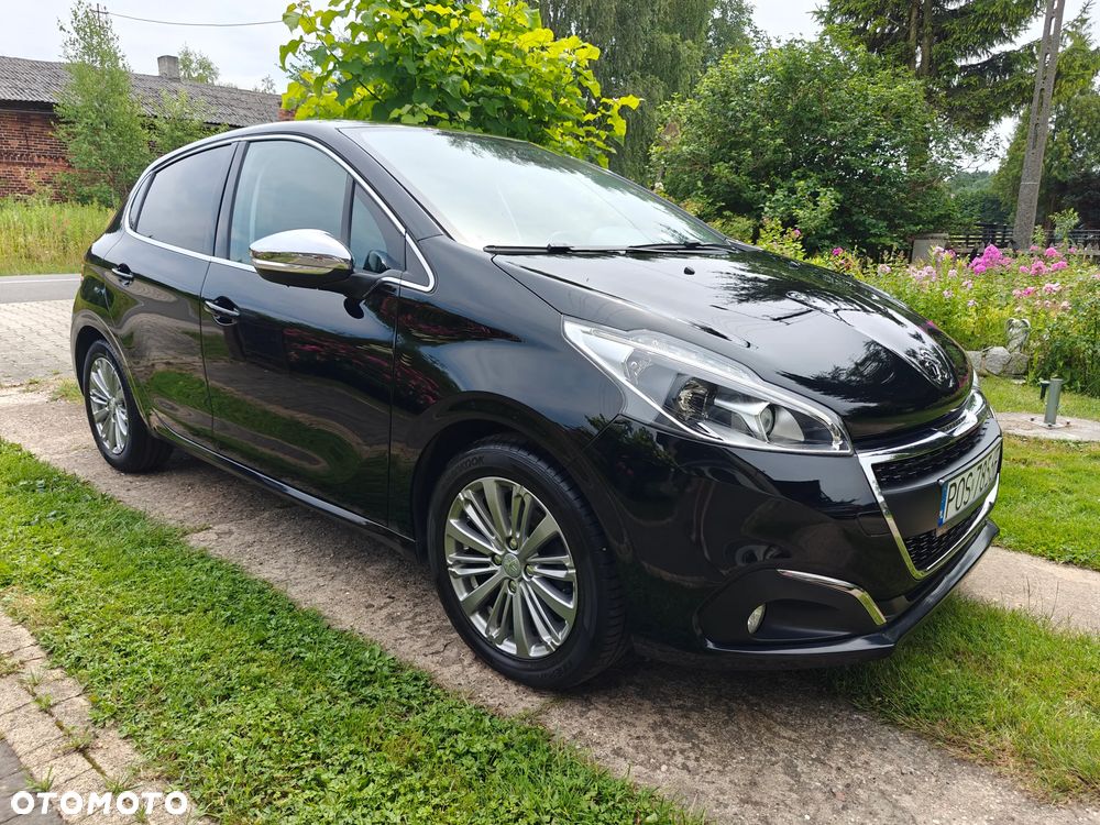 Peugeot 208 1.2 PureTech Allure S&S EAT6 - 9