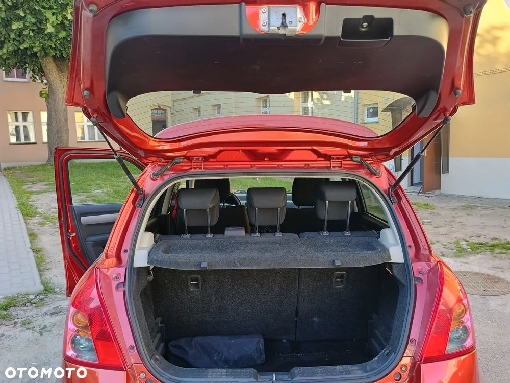 Suzuki Swift - 5