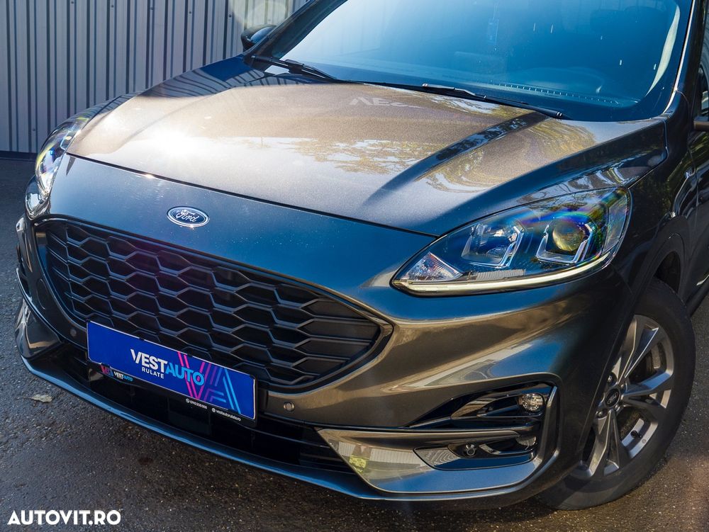 Ford Kuga 2.5 Duratec FHEV ST-LINE - 37