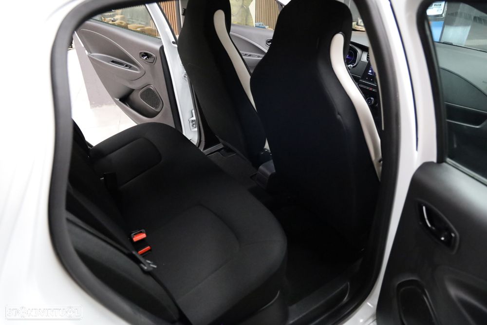 Renault Zoe (c/ Bateria) Limited 50 - 19