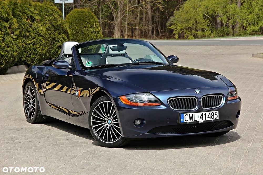 BMW Z4 2.2i - 3