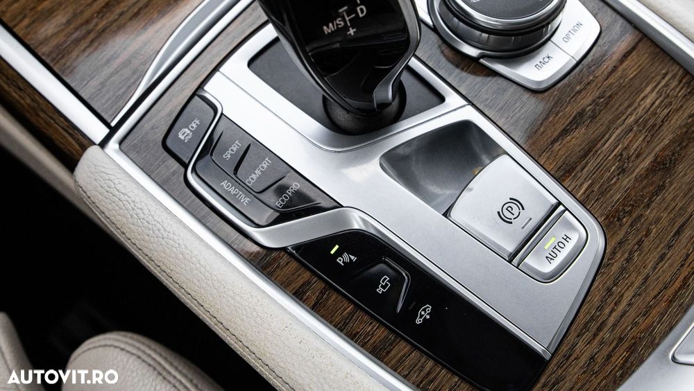 BMW Seria 7 730d xDrive - 25