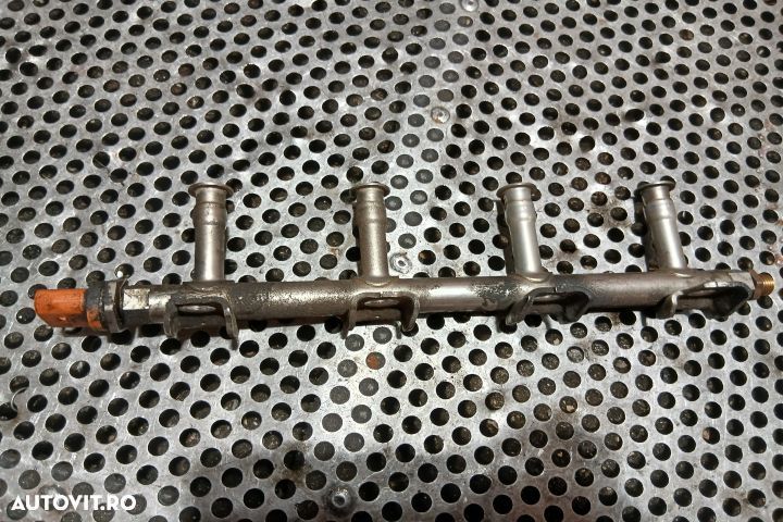 Rampa injectoare 03F133320C 03F133320C Seat Leon 2 1P [facelift] [200 - 2