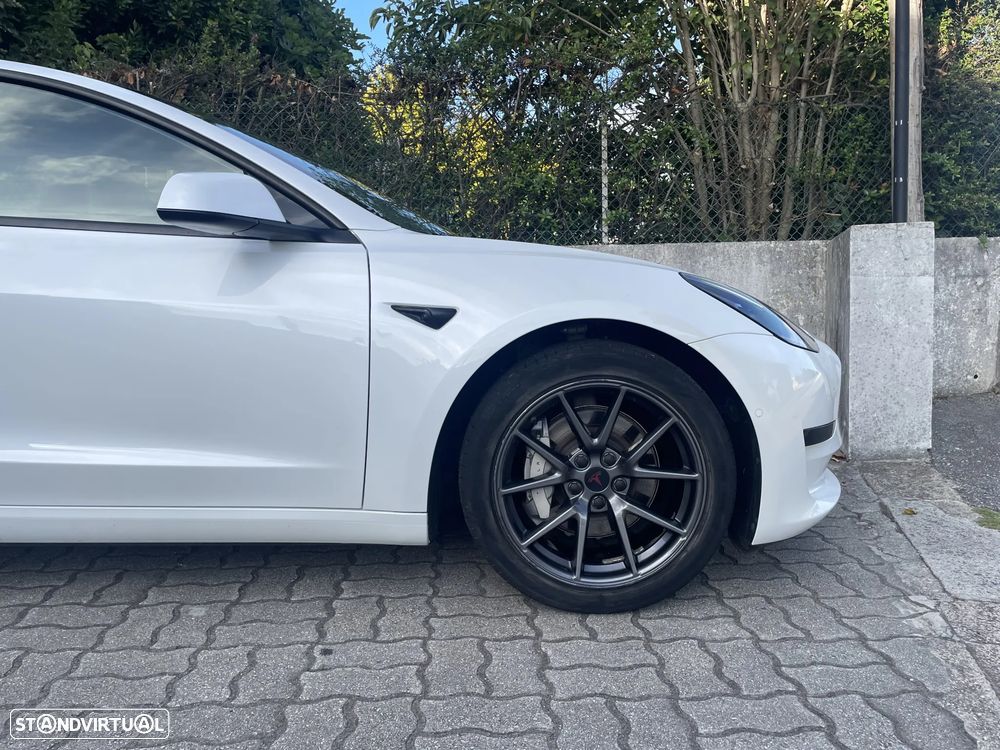 Tesla Model 3 Standard Range Plus RWD - 11