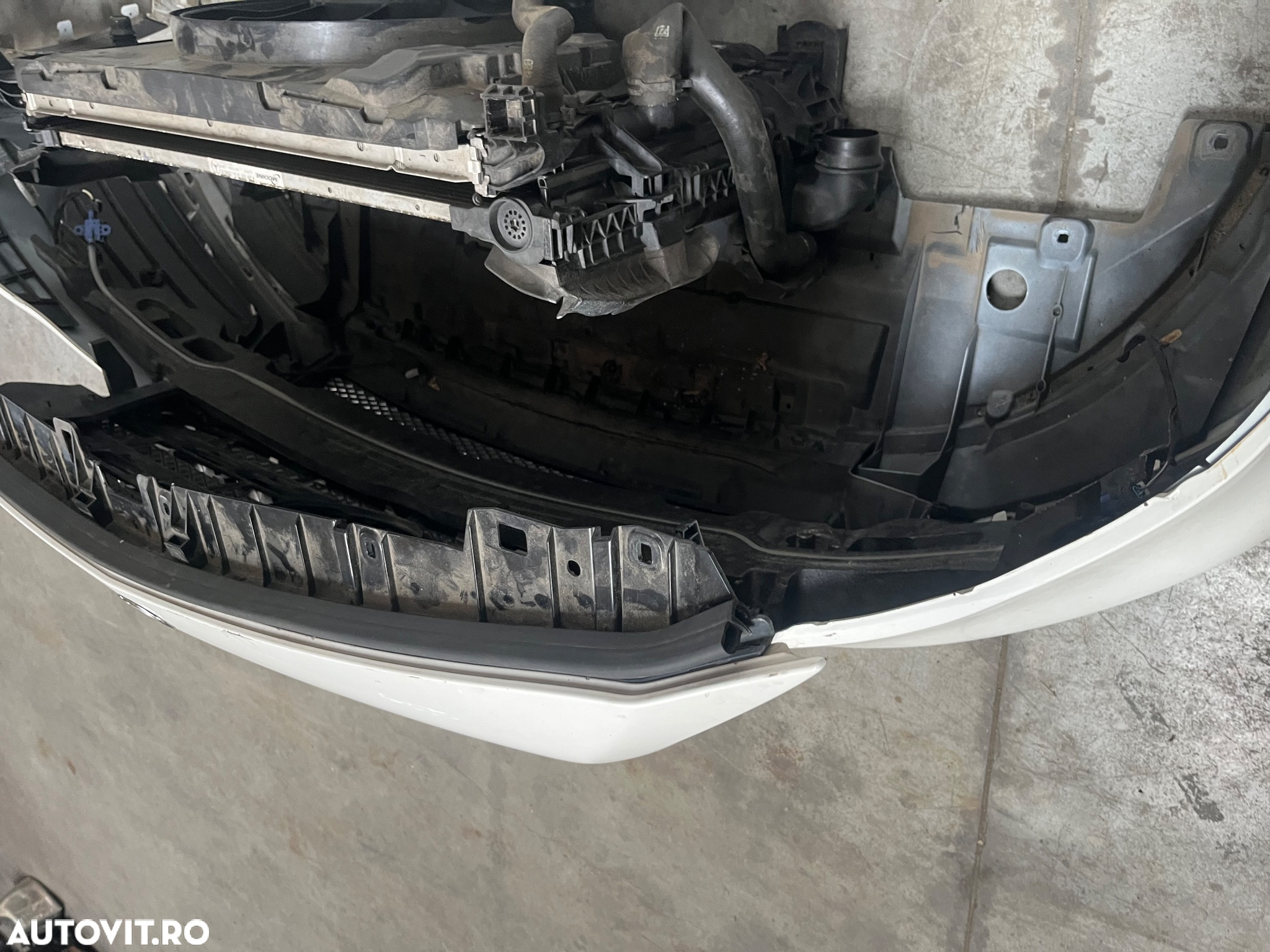 Bara fata AMG Mercedes GLA W156 facelift 2019 - 4