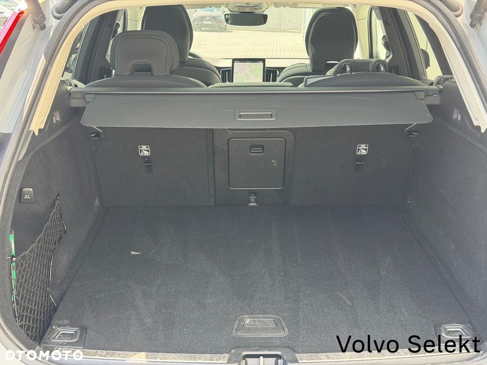 Volvo XC 60 - 38