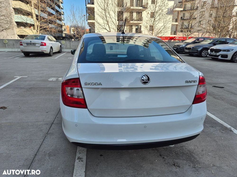 Skoda RAPID 1.2 TSI Ambition - 2